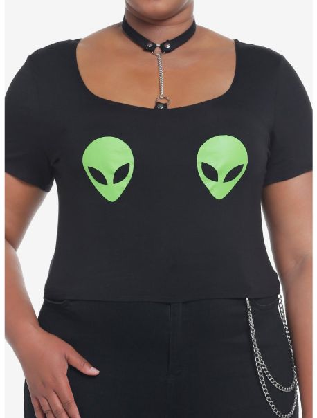 Crop Tops Social Collision Alien Choker Girls Crop T-Shirt Plus Size Girls