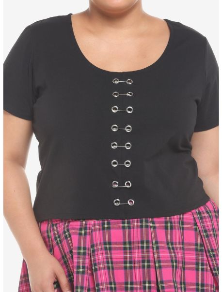 Girls Black Safety Pin Girls Crop T-Shirt Plus Size Crop Tops