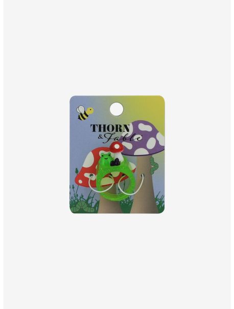 Girls Jewelry Thorn & Fable Frog Sitting Ring